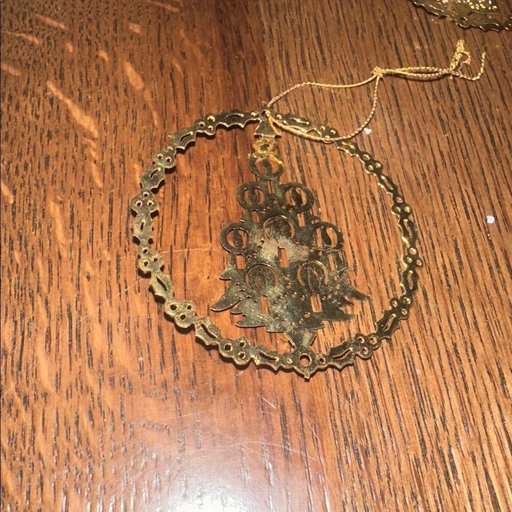 Gold Christmas Ornaments Set of three - Picture 2 of 4